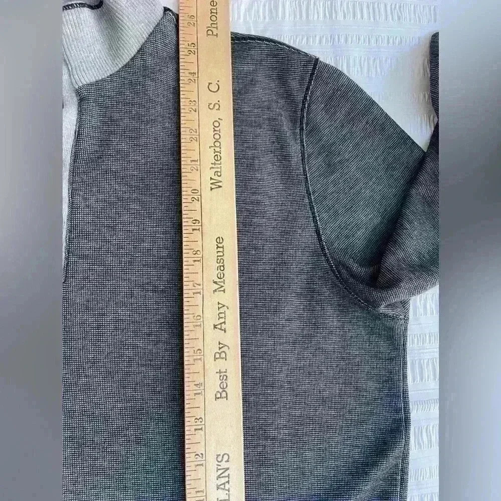 Hugo Boss Mens 1/4 Button  Mock Pullover Sweater Regular Fit XL dark&light gray - Picture 6 of 7